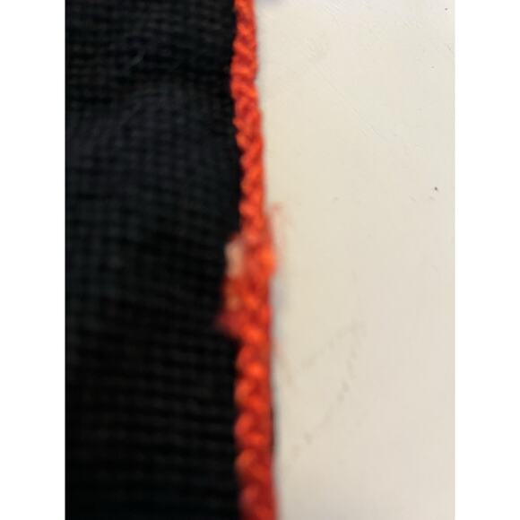 Vtg Pillow Cover Wool Needlepoint Santa Child Girl Dolls Black Velvet Cover Only - Picture 5 of 8